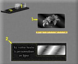 Bloc de verre gravé sur socle en granit noir massif.