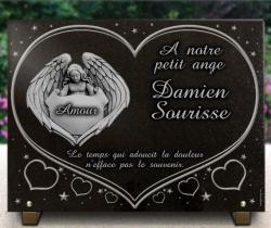 Ange, Coeur en gravure sur granit